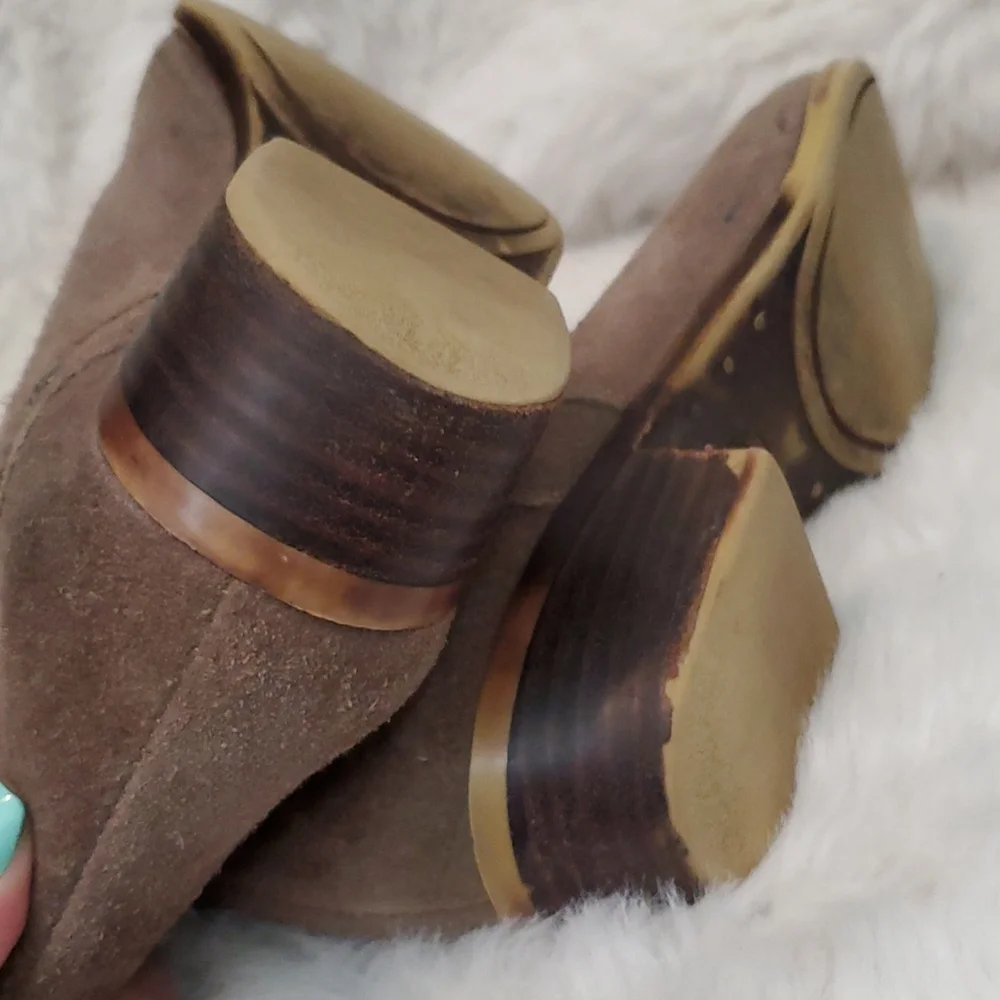 Lucky Brand Suede Ankle Booties